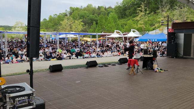 군위 삼국유사테마파크, 어린이날 맞이 마술공연 ‘웃음 가득’