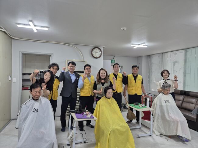 서부2동지역사회보장협의체, 청소년 맞춤형 지원 및 이·미용 봉사 실시