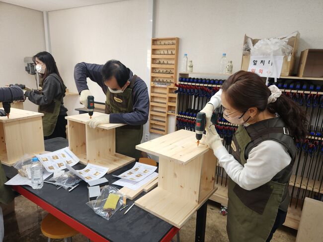 김천교육지원청, 교사 대상 ‘겨울방학 목공 연수’ 성료